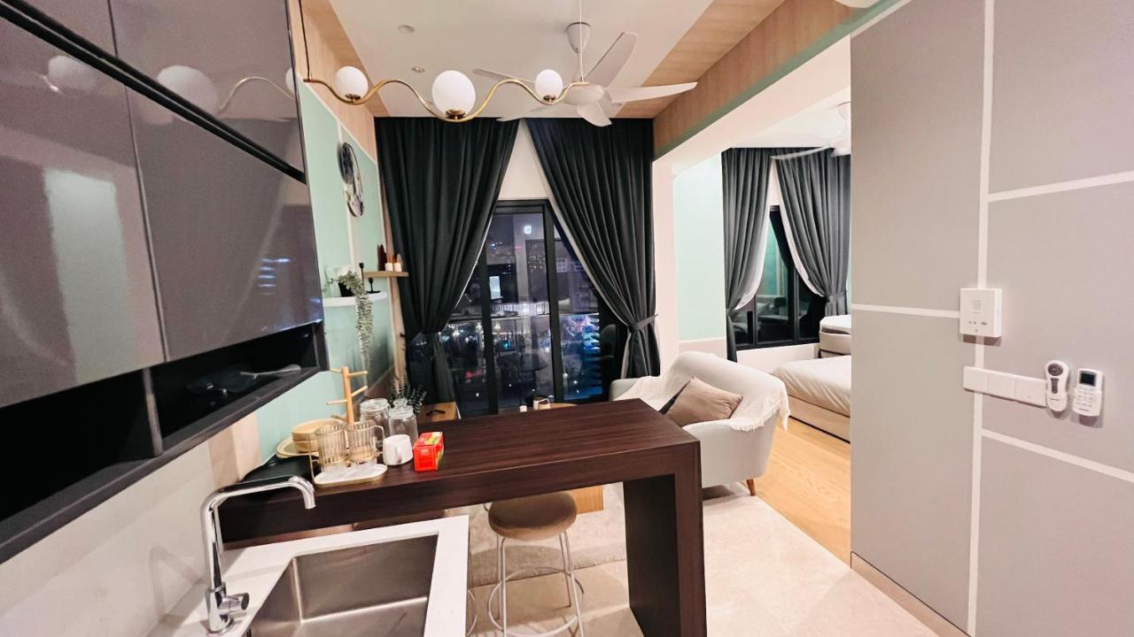 Bbcc Apartments At Lucentia Kuala Lumpur Buitenkant foto